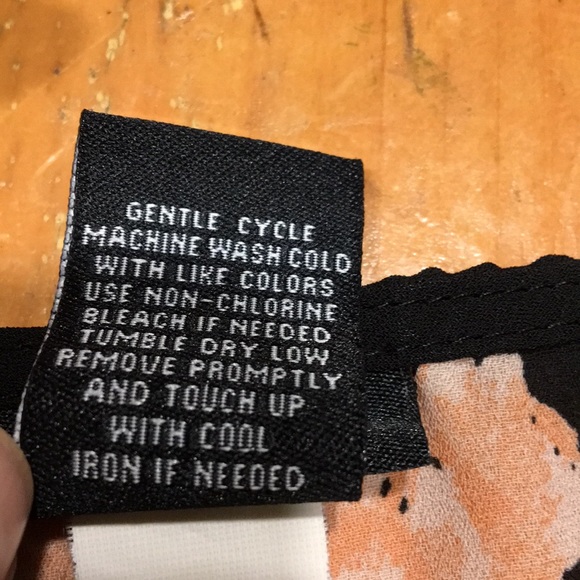 Torrid Black Floral Sleeveless Top - Host Pick - Picture 10 of 11